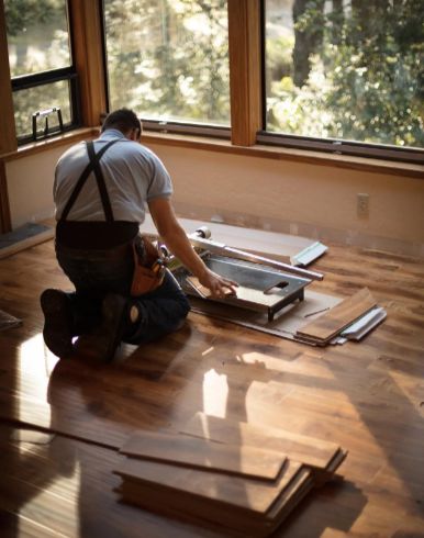 Floor carpentry repair