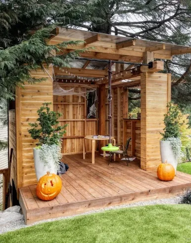 Garden gazebo carpentry