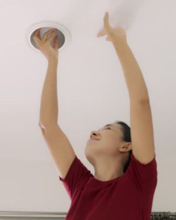 Light-Fixture-Repair